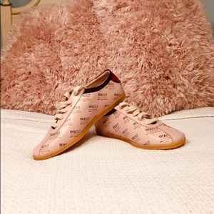 Falacer Gucci stamp print sneaker